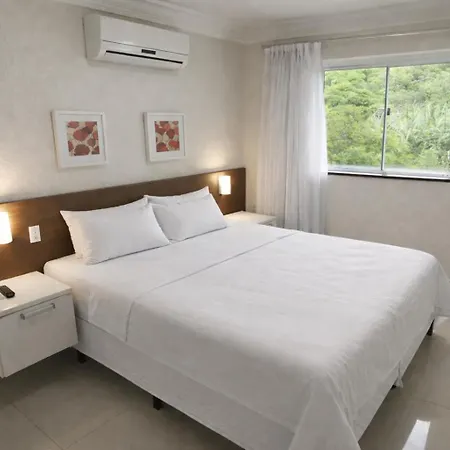 131 - Bombas Summer Beach Depto 1 Dormitorio Para 4 Con Amenities-3